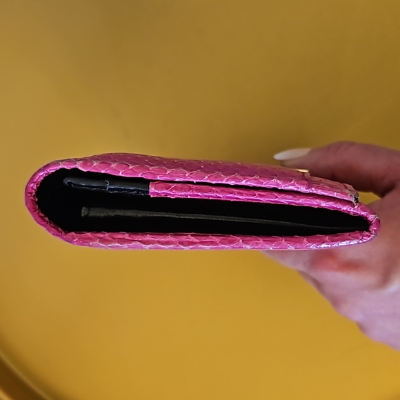 EUC Jimmy Choo Snakeskin Continental Wall in Hot Pink w/ COA - Picture 10 of 15